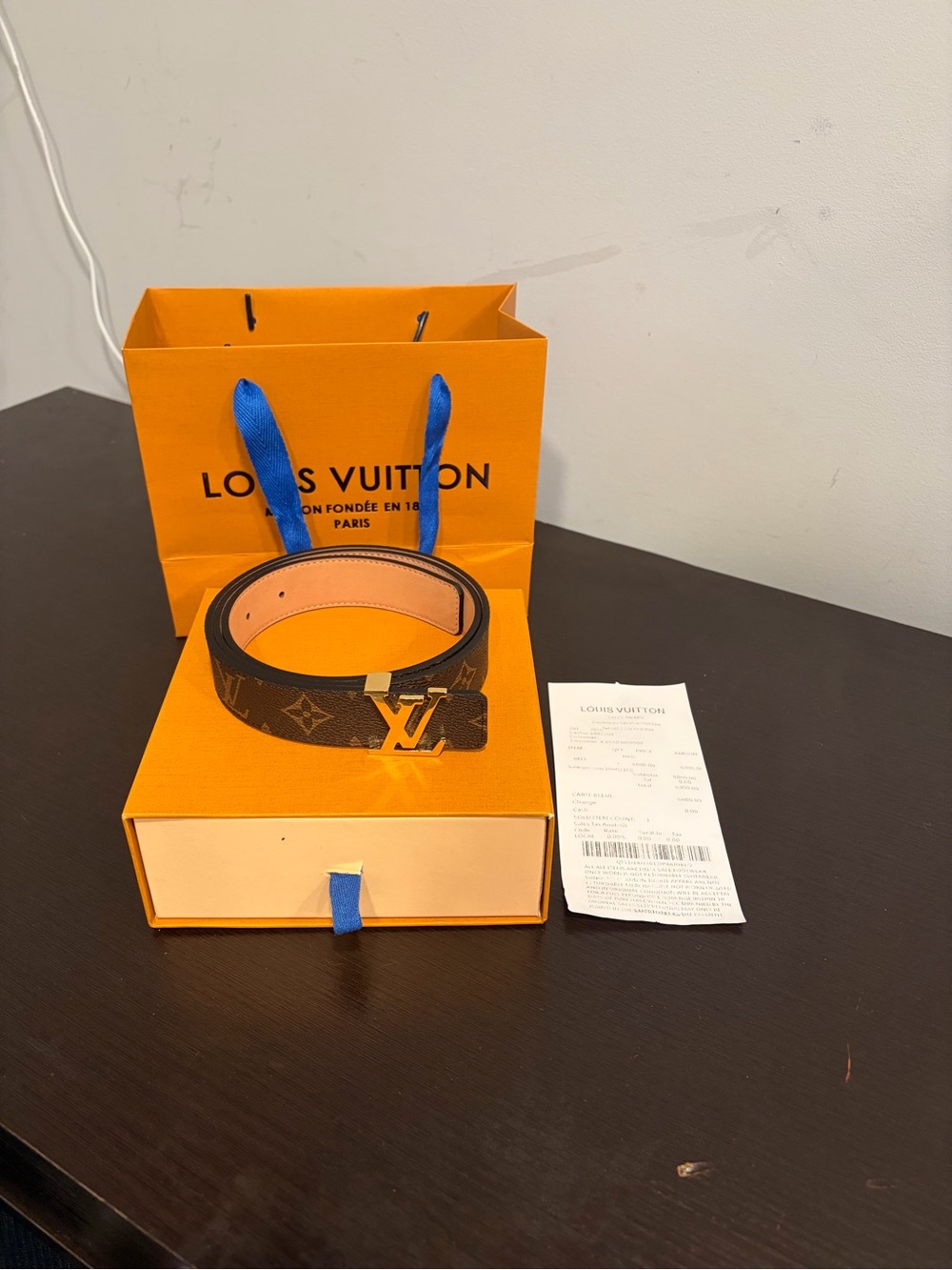 Louis Vuitton Monogram 30mm
Belt Gold Buckle Size 90 NIB w/ Receipt